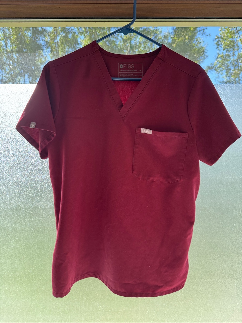 Figs Women’s V-Neck Scrub Top and Pants- Maroon